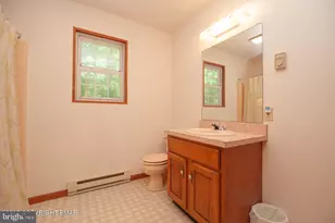 3216 Carlisle Ct, Bushkill, PA 18324 - Photo 12