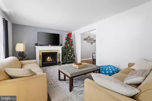 9839 Deerwood Dr, Tobyhanna, PA 18466 - Photo 14