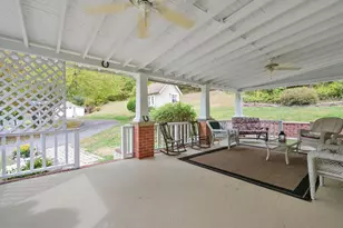 423 Cottontail Ln, Saylorsburg, PA 18353 - Photo 16