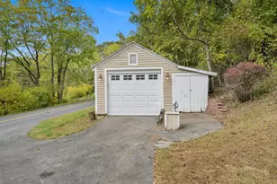 423 Cottontail Ln, Saylorsburg, PA 18353 - Photo 54