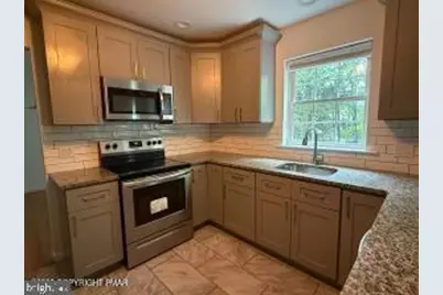 4186 Devon Drive, Tobyhanna, PA 18466 - Photo 4