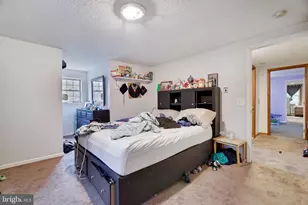 306 Cedar Dr, Long Pond, PA 18334 - Photo 24