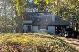 5116 Iroquois St, Tobyhanna, PA 18466 - Photo 1