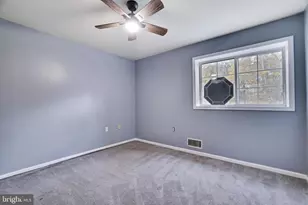 305 Inverness Dr, East Stroudsburg, PA 18302 - Photo 16