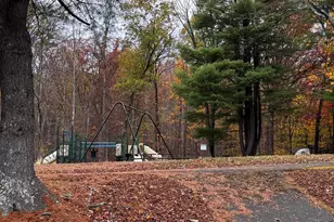 305 Inverness Dr, East Stroudsburg, PA 18302 - Photo 38