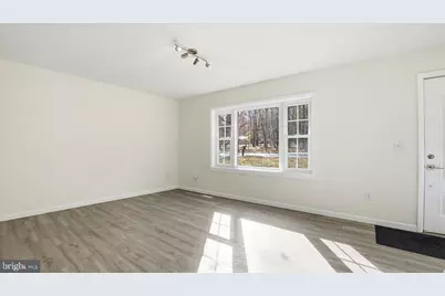 395 Sullivan Trail, Long Pond, PA 18334 - Photo 10