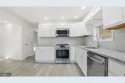 395 Sullivan Trail, Long Pond, PA 18334 - Photo 4