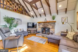 2158 Tuscarora Dr, Pocono Lake, PA 18347 - Photo 8