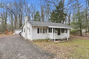 178 Ash Ln, Kunkletown, PA 18058 - Photo 2
