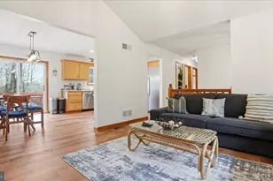 163 Long Woods Rd, Tobyhanna, PA 18466 - Photo 12