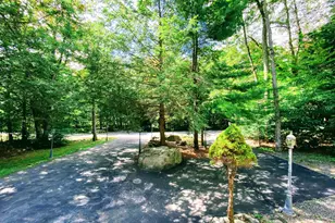 2533 Country Club Dr, Tobyhanna, PA 18466 - Photo 2