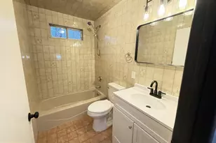 8066 Red Squirrel Dr, Tobyhanna, PA 18466 - Photo 8