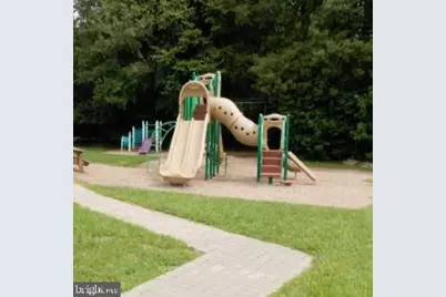 8066 Red Squirrel Drive, Tobyhanna, PA 18466 - Photo 24