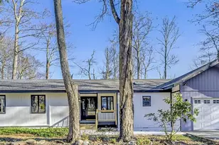 1135 7 Nations Dr, Tobyhanna, PA 18466 - Photo 1