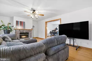 563 Pensyl Creek Rd, Stroudsburg, PA 18360 - Photo 16