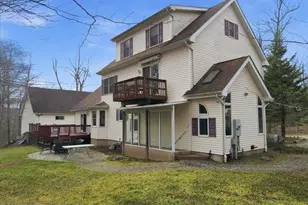 322 Scenic Dr, Blakeslee, PA 18610 - Photo 16