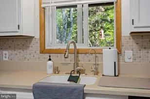 635 Patriot Ln, Pocono Summit, PA 18346 - Photo 20