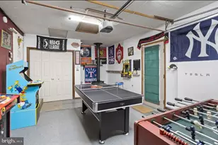 635 Patriot Ln, Pocono Summit, PA 18346 - Photo 44