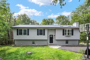 1533 Black Birch Way, Tobyhanna, PA 18466 - Photo 1