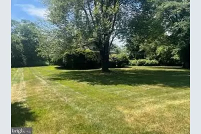 339 E Brown Street, East Stroudsburg, PA 18301 - Photo 8