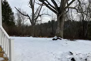 106 Burry Ln, Cresco, PA 18326 - Photo 8