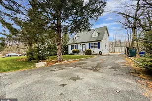 3529 Peak Dr, Tobyhanna, PA 18466 - Photo 38