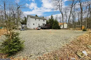 3529 Peak Dr, Tobyhanna, PA 18466 - Photo 1