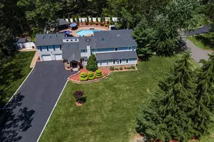 1555 Longleaf Dr, Effort, PA 18330 - Photo 2