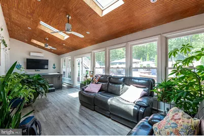 1555 Longleaf Drive, Effort, PA 18330 - Photo 16