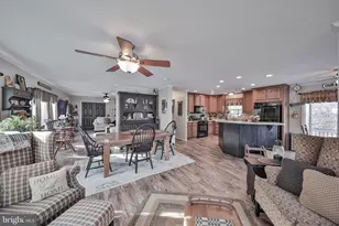 1242 Blue Mountain Cir, Saylorsburg, PA 18353 - Photo 10