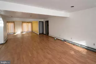 1689 Clover Rd, Long Pond, PA 18334 - Photo 8