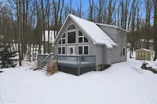 102 Chitimacha Dr, Pocono Lake, PA 18347 - Photo 2