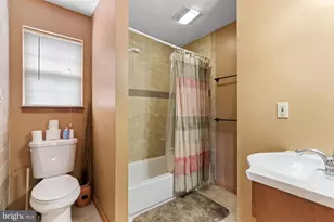 2247 Reo Dr, Effort, PA 18330 - Photo 32