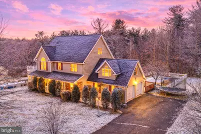 2247 Reo Drive, Effort, PA 18330 - Photo 1