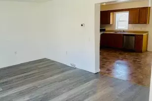 353 Braeside Ave, East Stroudsburg, PA 18301 - Photo 4