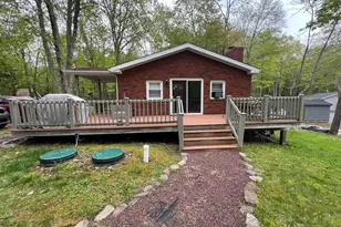 302 Viho Ct, Pocono Lake, PA 18347 - Photo 1