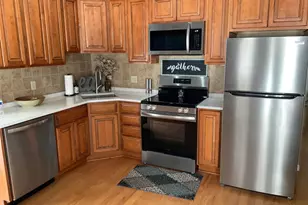 302 Viho Ct, Pocono Lake, PA 18347 - Photo 10