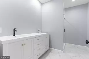 102 Eagle View Run Dr, Long Pond, PA 18334 - Photo 18