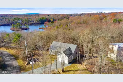 102 Eagle View Run Drive, Long Pond, PA 18334 - Photo 2