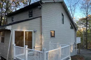 2096 Scarborough Way, Middle Smithfield, PA 18324 - Photo 2