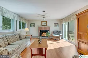 8495 Bumble Bee Way, Tobyhanna, PA 18466 - Photo 6