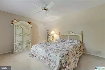 8495 Bumble Bee Way, Tobyhanna, PA 18466 - Photo 16