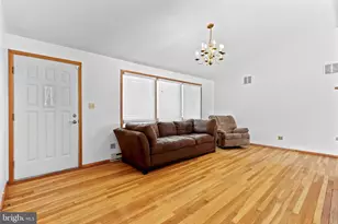 380 Cherry Lane Rd, Bartonsville, PA 18321 - Photo 8