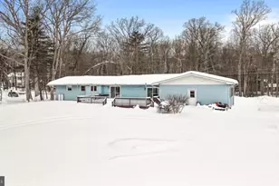 380 Cherry Lane Rd, Bartonsville, PA 18321 - Photo 32