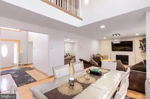 27 Brunswick Dr, Mount Pocono, PA 18344 - Photo 20