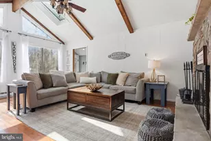 2105 Blue Ox Rd, Pocono Pines, PA 18350 - Photo 12