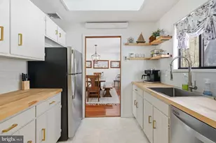 2105 Blue Ox Rd, Pocono Pines, PA 18350 - Photo 10