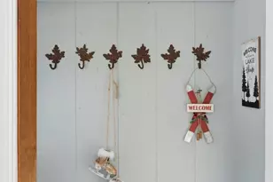 2105 Blue Ox Rd, Pocono Pines, PA 18350 - Photo 18