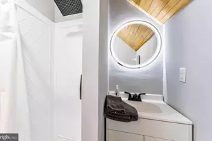 102 King Arthur Rd, Pocono Lake, PA 18347 - Photo 48