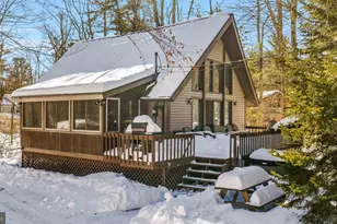 102 King Arthur Rd, Pocono Lake, PA 18347 - Photo 4